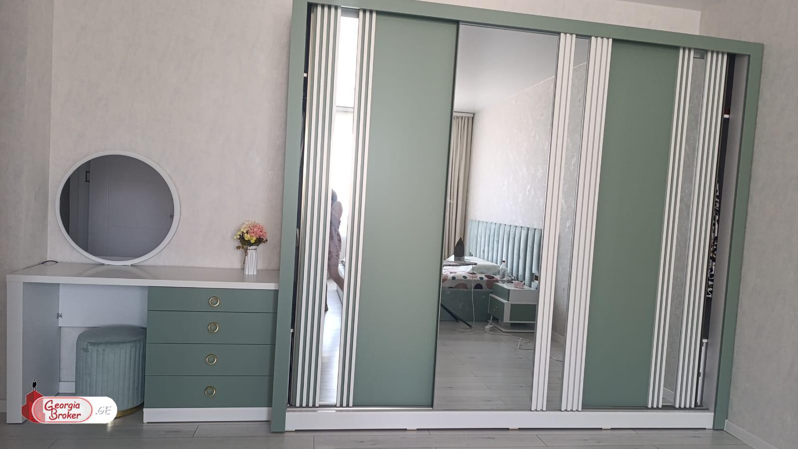 nearly repaired 3-room apartment for sale